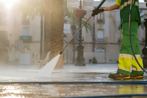 Best Window and Screen Pressure Cleaning in Adairsville, GA